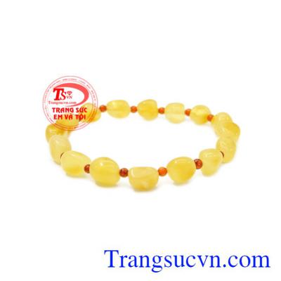 Đá hổ phách là loại đá có rất nhiều tác dụng và có đóng góp rất lớn trong y học. Chuỗi tay hổ phách bé xinh