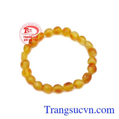 Loại đá này như bùa hộ mệnh cho sức khỏe cho người sở hữu. Chuỗi tay hổ phách đẹp