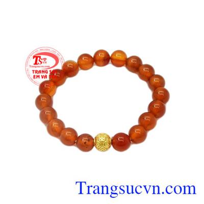 Chuỗi tay mã não kim tiền là sản phẩm mang lại may mắn về tài lộc cho người đeo.