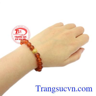 Chuỗi tay mã não kim tiền chất lượng.