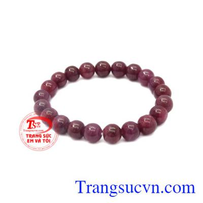Chuỗi tay ruby 9 ly đẹp hiện đang được nhiều người yêu thích và chọn lựa.