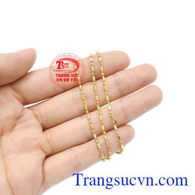 Dây chuyền nữ lấp lánh bảo hành uy tín, giao hàng toàn quốc.