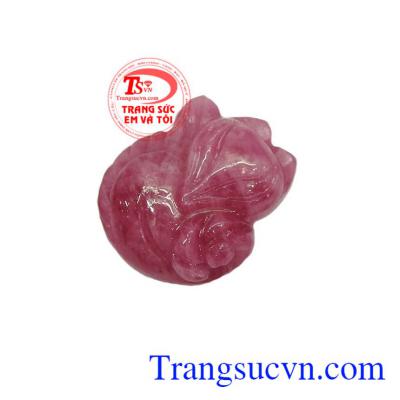 Phụ nữ khi đeo đá hồ ly phong thủy sẽ gia tăng vận may về chuyện tình cảm, nhân duyên với người khác giới