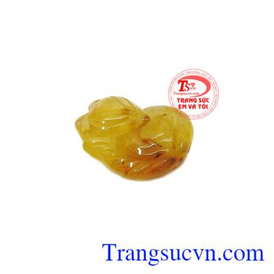 Hồ ly thạch anh tóc thông thái thể hiện sự thông minh, tinh nhanh của loài hồ ly. 