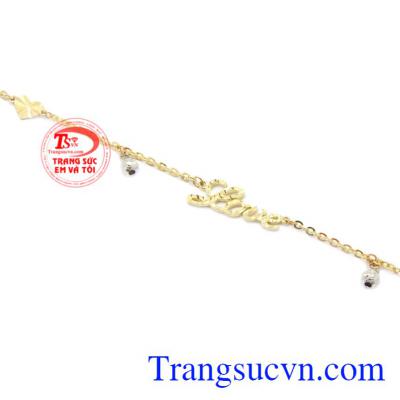 Lắc chân không chỉ là đồ trang sức làm đẹp mà nó còn tượng trưng cho một tình yêu đẹp và bền lâu. Lắc chân vàng 10k Korea