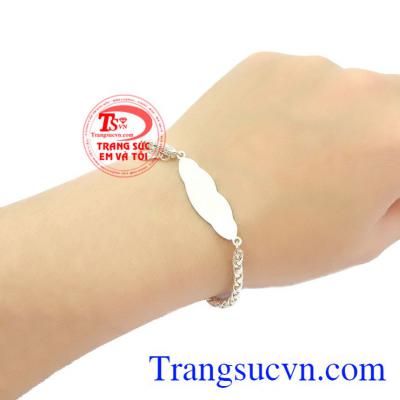 Lắc tay bạc đẹp cho bé