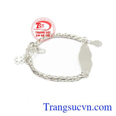 Sản phẩm thích hơp làm quà tặng cho người thân hoặc bạn bè,Lắc tay bạc đẹp cho bé