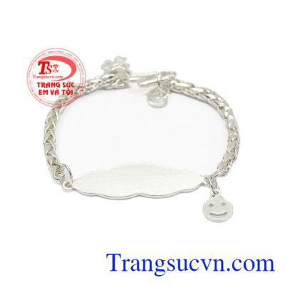 Lắc tay bạc đẹp cho bé được thiết kế tỉ mỉ, dễ dàng chỉnh size cho các bé,Lắc tay bạc đẹp cho bé