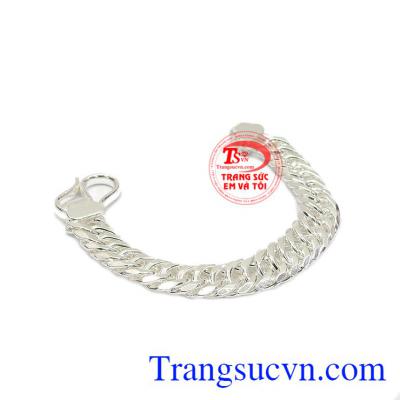 Lắc tay bạc nam công tử được thiết kế vô cùng tinh tế , trẻ trung và hợp thời trang. 