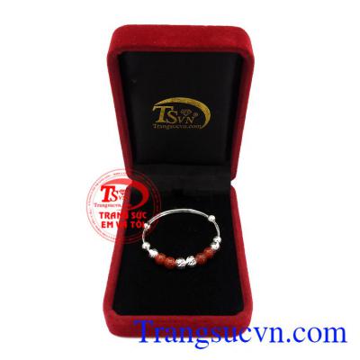 Sản phẩm thích hợp làm quà tặng cho người thân và bạn bè trong nhiều dịp khác nhau,Lắc tay bạc trẻ em xinh xắn