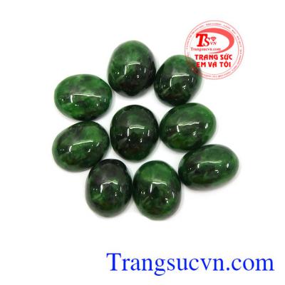 Mặt ngọc phỉ thúy