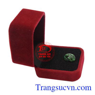 Mặt ngọc phỉ thúy