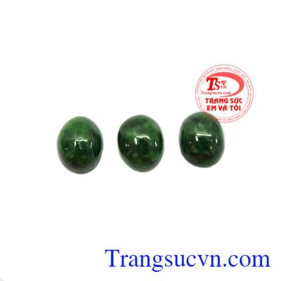 Mặt ngọc phỉ thúy