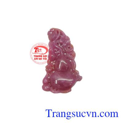 Mặt hồ lô ruby chất lượng có giấy kiểm định do trung tâm kiểm định uy tín cấp.