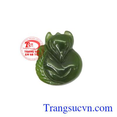 Mặt hồ ly Nephrite chất lượng được chạm khắc tinh tế, chất lượng.