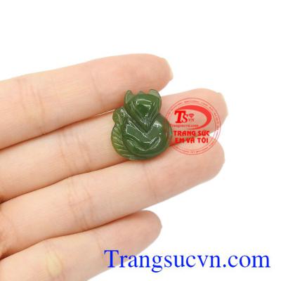 Mặt hồ ly Nephrite chất lượng đẹp.