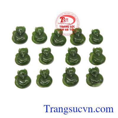 Mặt hồ ly Nephrite may mắn