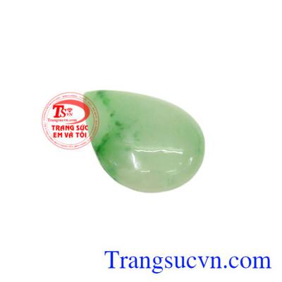 Mặt ngọc cẩm thạch hưng thịnh thiết kế trang nhã có thể làm mặt dây bọc vàng.