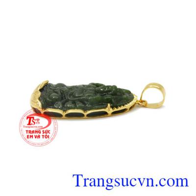 Ngài là bùa hộ mệnh cho những người tuổi Tý. Mặt phật bản mệnh tuổi Tý Nephrite