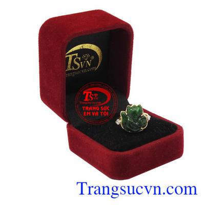 Nhẫn vàng màu tinh tế gắn Ngọc cẩm thạch, mang lại may mắn và hộ mệnh, Nhẫn nữ vàng tây dành cho phái đẹp