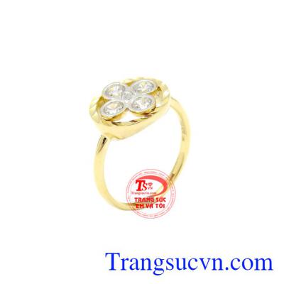Nhẫn nữ hoa vàng 10k Korea là sản phẩm được nhập khẩu từ Hàn Quốc, chất lượng cao, bền đẹp.