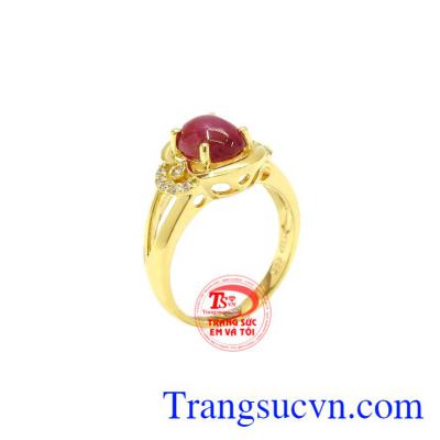 Nhẫn nữ Ruby sang trọng là sản phẩm hiện đang được nhiều người yêu thích và lựa chọn.