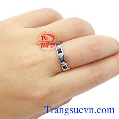 Sản phẩm thích hợp làm quà tặng cho người thân và bạn bè,Nhẫn nữ Sapphire xanh