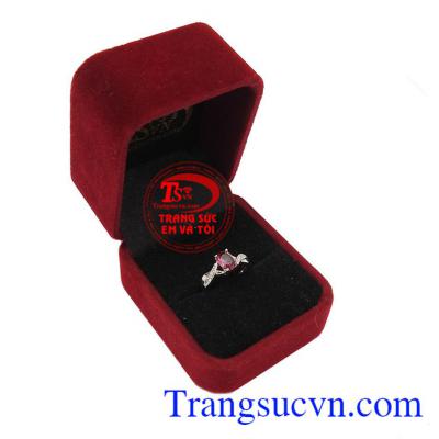 Nhẫn nữ vàng trắng 18k đẹp