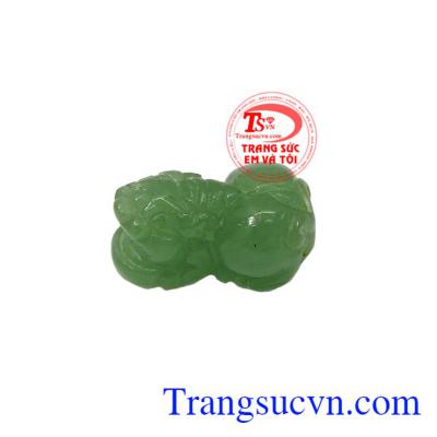 Dân gian quan niệm rằng khi sở hữu một tỳ hưu bên mình thì người sở hữu sẽ sớm trở nên giàu có, bởi của cải chỉ có vào mà không có ra