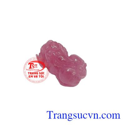 Tỳ hưu đá Ruby đại lộc đem lại nhiều may mắn trong công việc kinh doanh