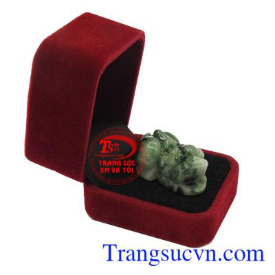 Ngọc Jadeite thiên nhiên 