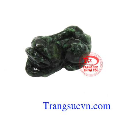 Tỳ hưu ngọc jadeite thịnh vượng rất phù hợp với những người làm kinh doanh