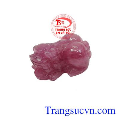 Tỳ hưu Ruby Giàu Sang sẽ mang đến sức khỏe, hạnh phúc, may mắn và sự bình yên cho bạn