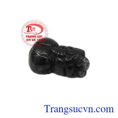 Đá quý thiên nhiên hợp phong thủy. Tỳ hưu thạch anh tóc đen đẹp