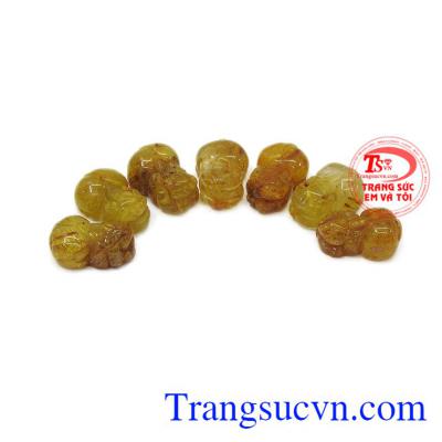 Tỳ hưu thạch anh tóc mang đến sự may mắn, hút tài lộc và giữ của cải cho gia chủ. Tỳ hưu thạch anh tóc thiên nhiên thịnh vượng.