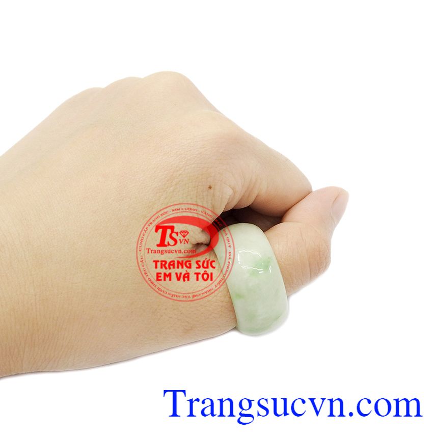 Chiếc Nhẫn Ngọc Vân Xanh Cho Nam Đẹp Phù hợp đeo ngón nhẫn,ngón cái, ngón trỏ. Chiếc Nhẫn Ngọc Vân Xanh Cho Nam Đẹp