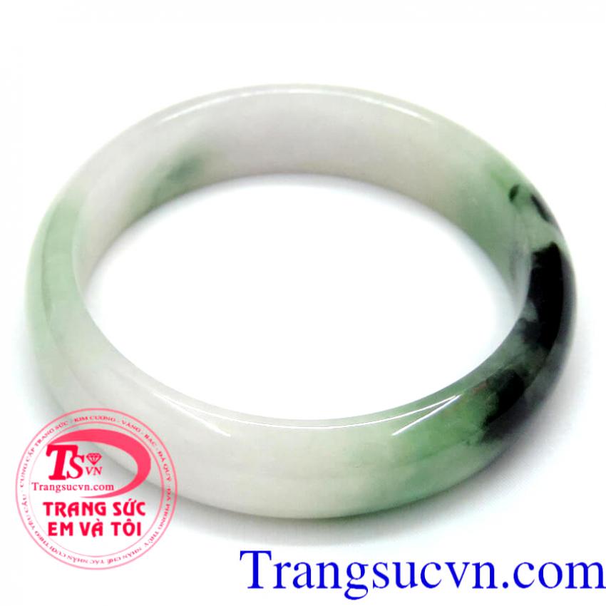 Vòng cẩm thạch phái đẹp