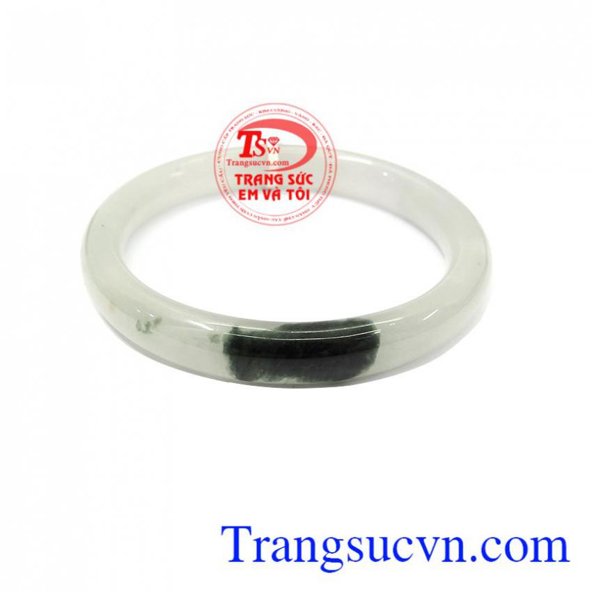 Vòng ngọc trắng