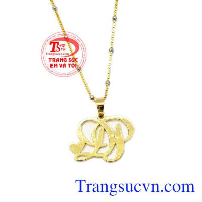 Sản phẩm thích hợp làm quà tặng cho người thân hoặc bạn bè trong những dịp đặc biệt. Bộ trang sức chữ ĐP