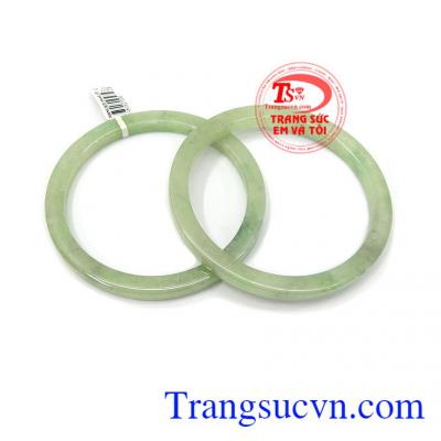 Cặp vòng ngọc cẩm thạch cạnh vuông đẹp có giấy kiểm định đá quý do trung tâm kiểm định uy tín cấp