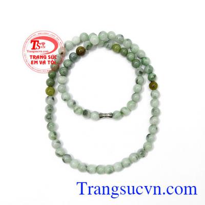 Chuỗi cổ 8ly quý phái là sản phẩm ngọc cẩm thạch được đánh giá cao bởi chất lượng, độ cứng,Chuỗi cổ 8ly quý phái