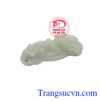  Con nghê chạm khắc 