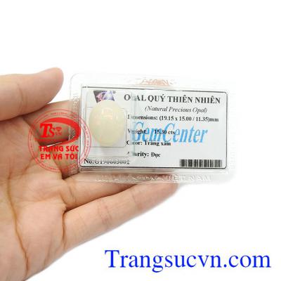 Sản phẩm mang lại sự may mắn, bình an cho người sử dụng. Đá opal quý thiên nhiên may mắn.
