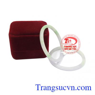 Đôi vòng cẩm thạch đẹp