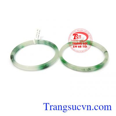 Đôi vòng ngọc thiên nhiên