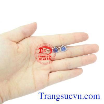 Hoa tai Tanzanite vàng trắng sang trọng.