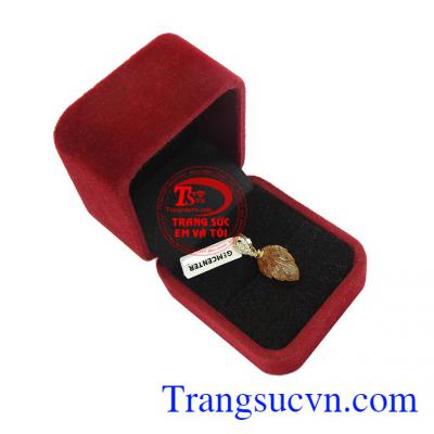 Mặt dây chiếc lá thịnh vượng