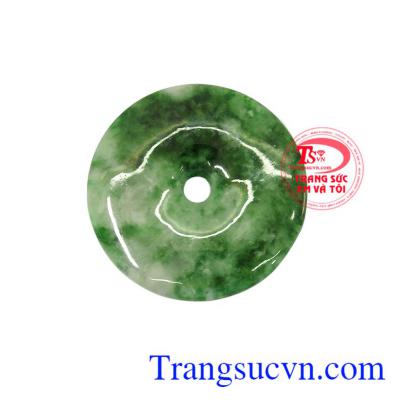 Mặt ngọc thiên nhiên may mắn, ngọc cẩm thạch vân đẹp, có thể chế tác thành mặt dây chuyền theo yêu cầu, mang lại may mắn tài lộc cho người đeo