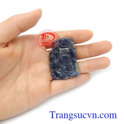 Mặt phật Di Lặc sapphire thịnh vượng được mọi người ưa chuộng từ xưa đến nay, là lá bùa hộ mệnh cho bản thân
