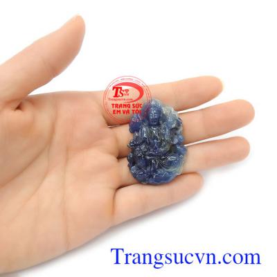 Mặt phật Quan Âm sapphire an lành là món quà ý nghĩa cho người yêu thương